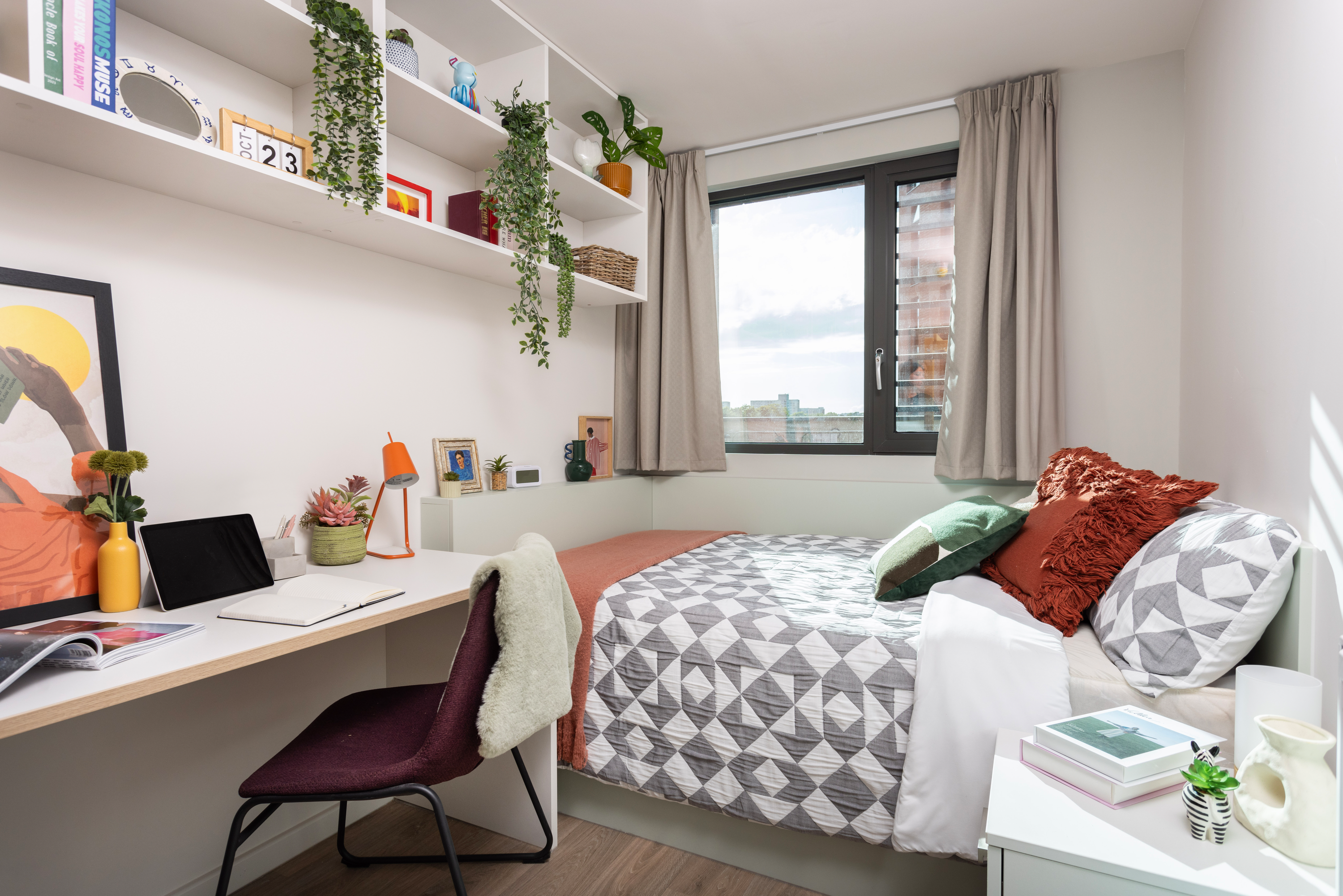 Classic Ensuite Bedroom