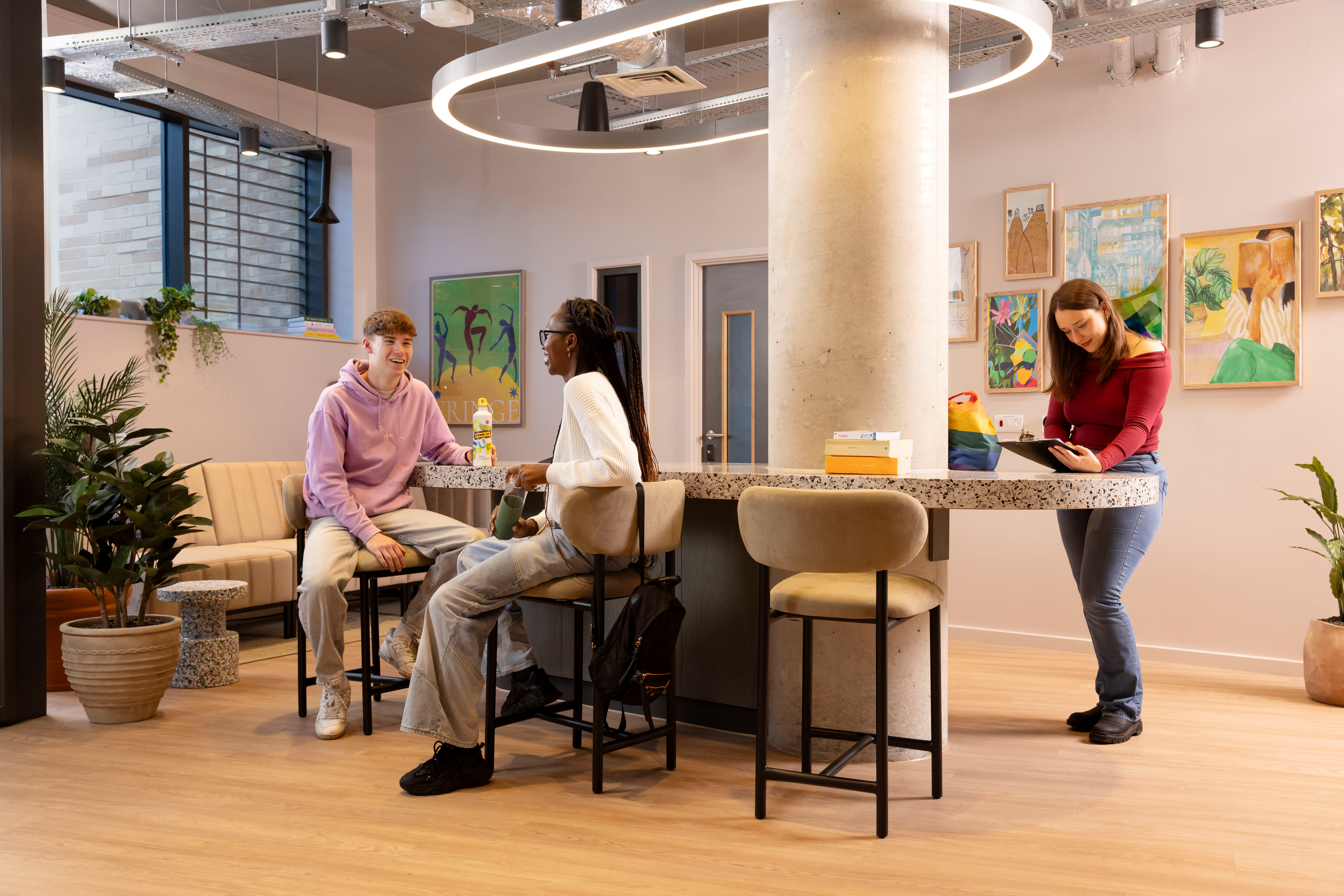 Students in Reception 